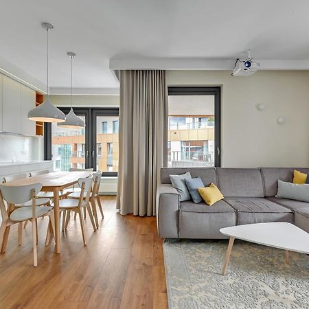 Premium Family & Business Old Town Riverside Apartment With Parking Γκντανσκ Εξωτερικό φωτογραφία